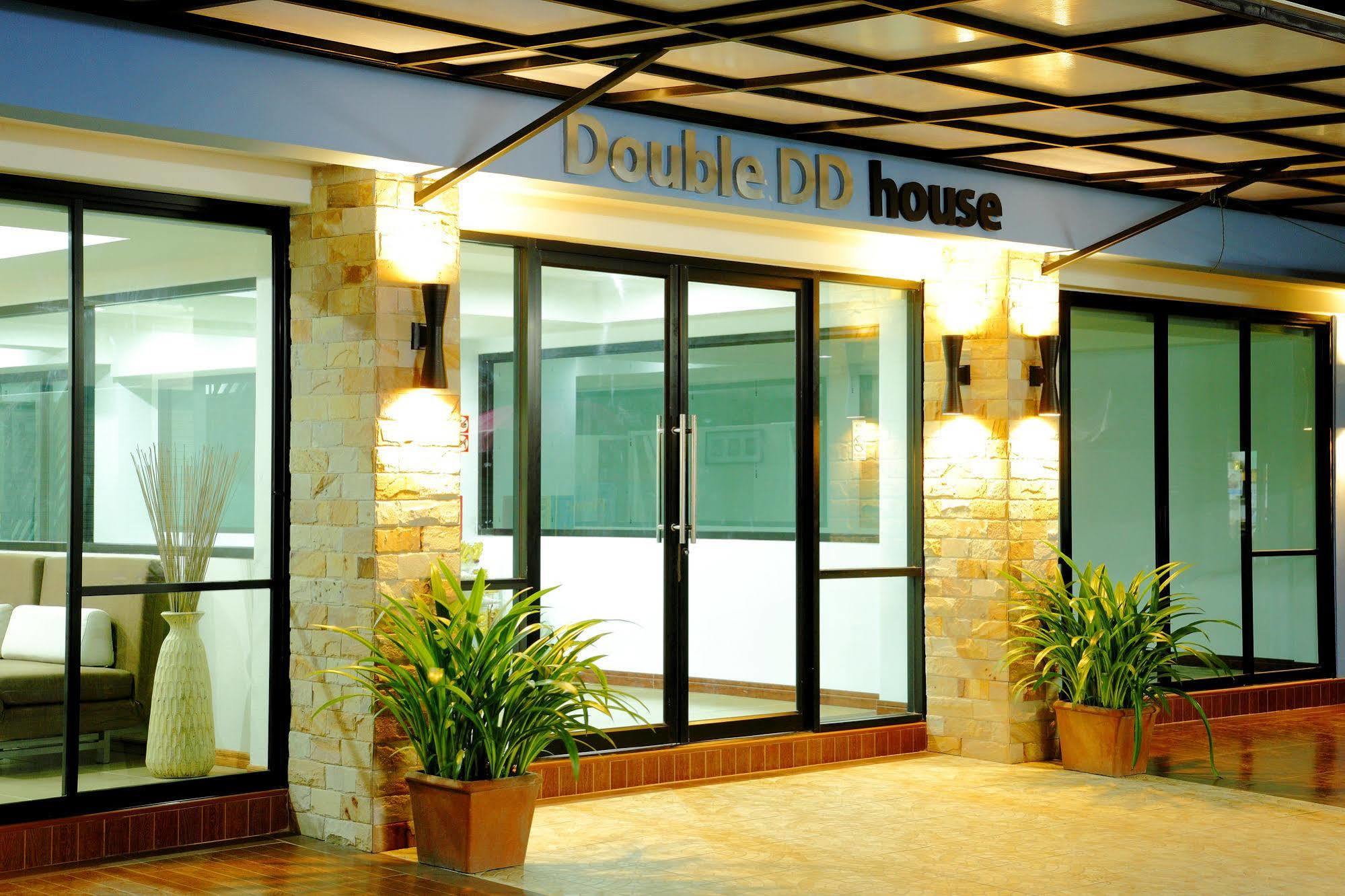 Double Dd House At Mrt Sutthisarn Бангкок Екстер'єр фото